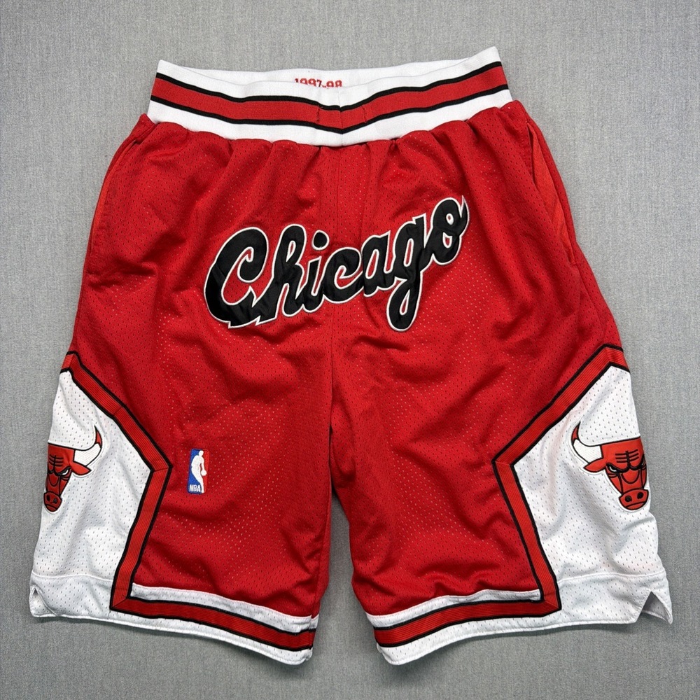Just Don Chicago Bulls Basketball Shorts Kids XXL 1997 1998 (Fits Mens Small)